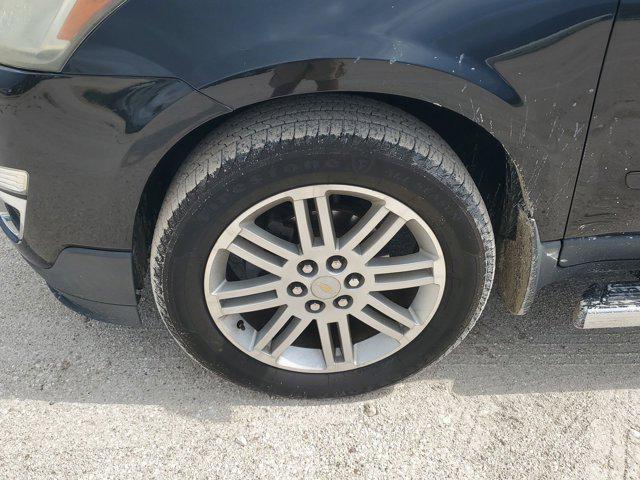 used 2015 Chevrolet Traverse car, priced at $10,555