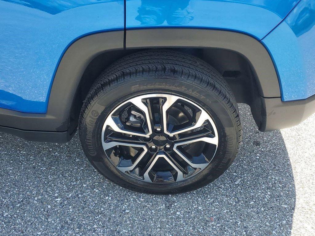 used 2024 Jeep Compass car, priced at $21,533