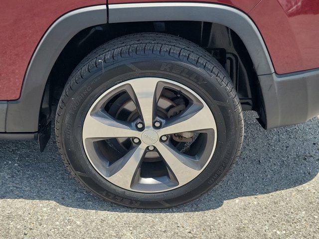 used 2019 Jeep Cherokee car, priced at $16,750