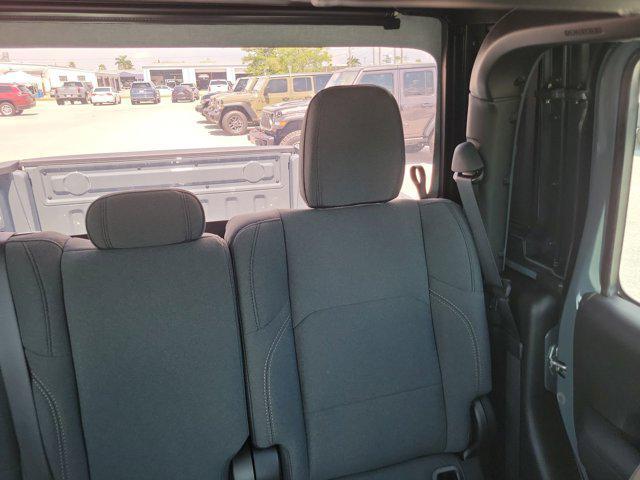 new 2025 Jeep Gladiator car, priced at $47,096