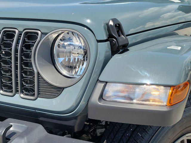 new 2025 Jeep Gladiator car, priced at $47,096