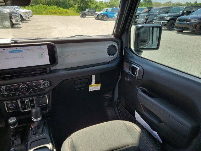 new 2025 Jeep Gladiator car, priced at $47,096