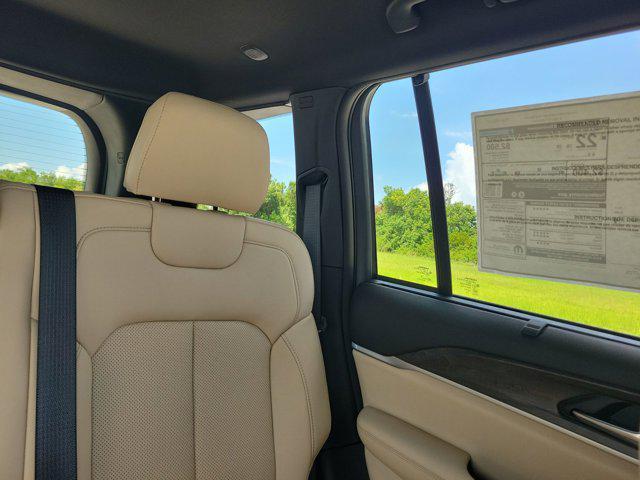 new 2025 Jeep Grand Cherokee car, priced at $49,590