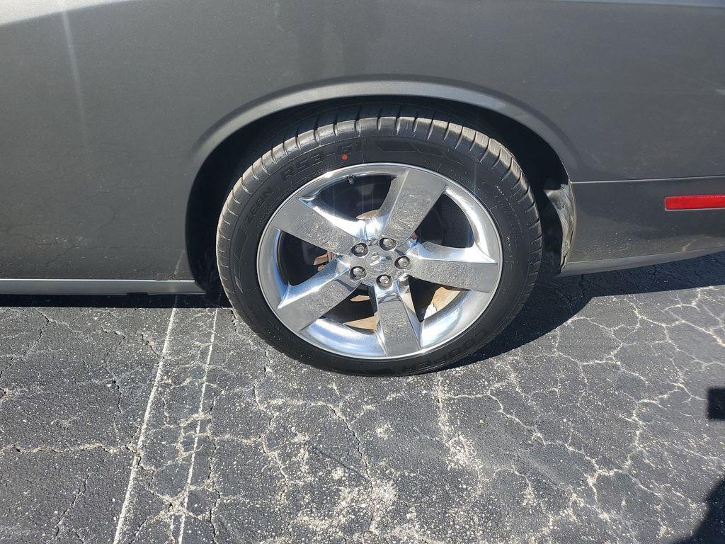 used 2009 Dodge Challenger car, priced at $13,999