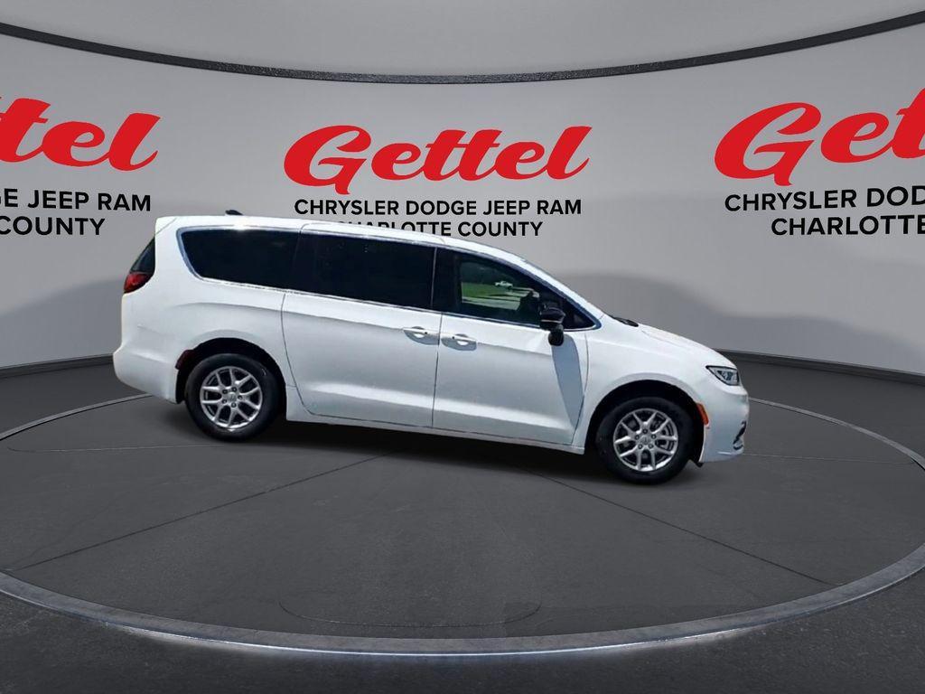 new 2026 Chrysler Pacifica car, priced at $37,038