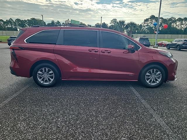 used 2021 Toyota Sienna car, priced at $37,900