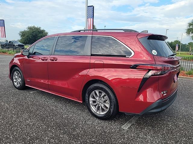 used 2021 Toyota Sienna car, priced at $37,900