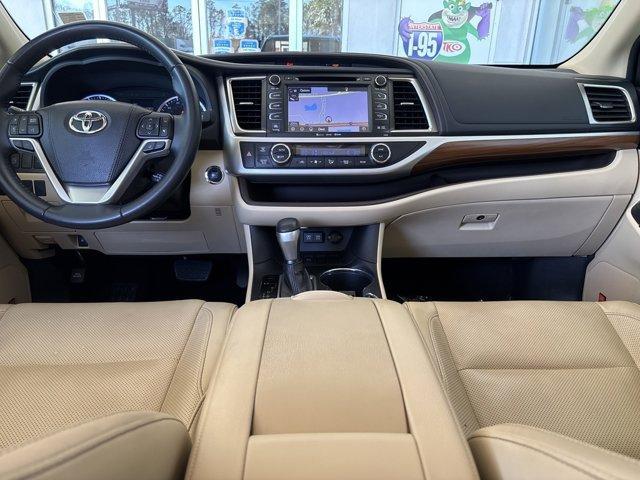 used 2019 Toyota Highlander car, priced at $27,950