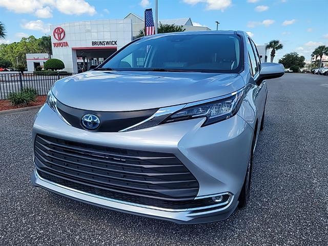 used 2022 Toyota Sienna car, priced at $41,000