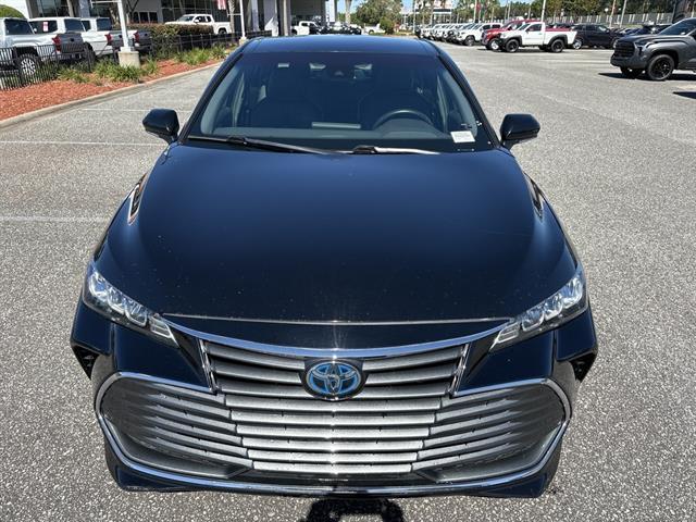 used 2022 Toyota Avalon Hybrid car, priced at $28,500