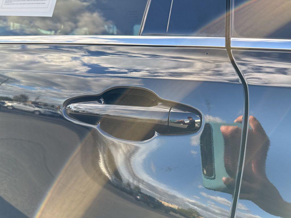 used 2017 Toyota Highlander car, priced at $21,950