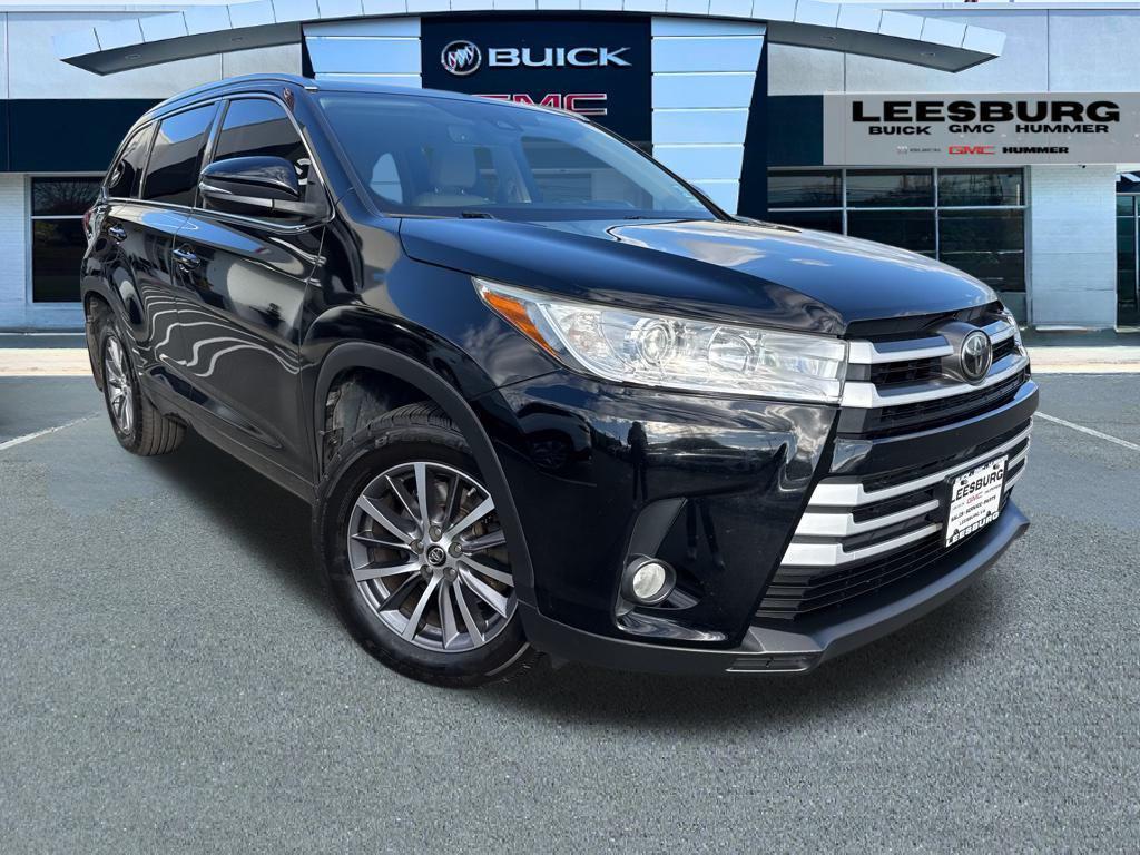 used 2017 Toyota Highlander car, priced at $21,950
