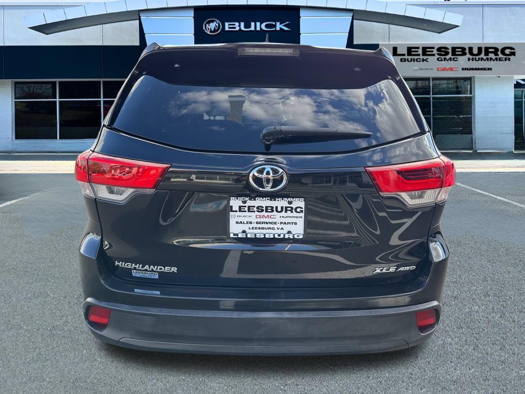 used 2017 Toyota Highlander car, priced at $21,950