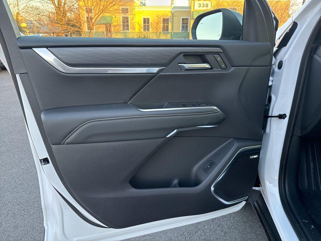 new 2025 GMC Acadia car, priced at $43,145