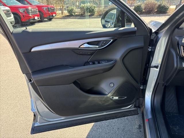 new 2025 Buick Envision car, priced at $42,500