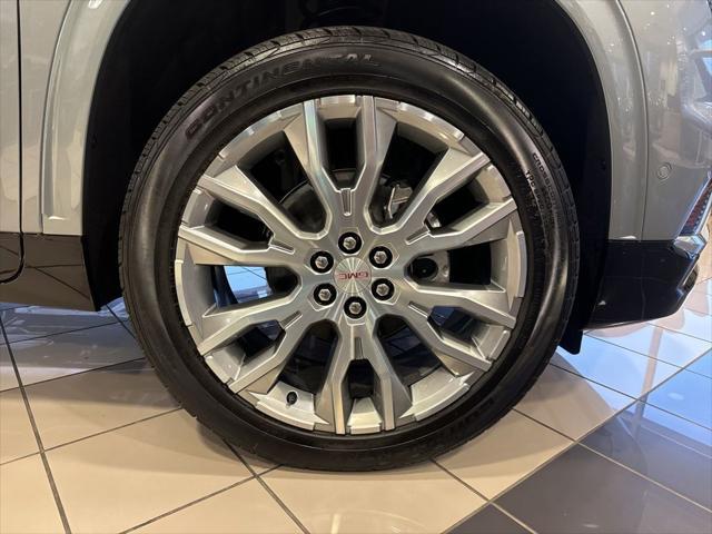 new 2025 GMC Acadia car