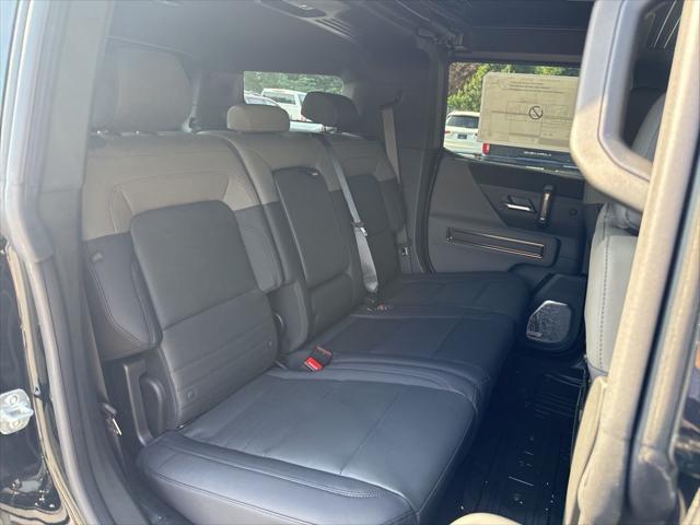 new 2025 GMC HUMMER EV SUV car