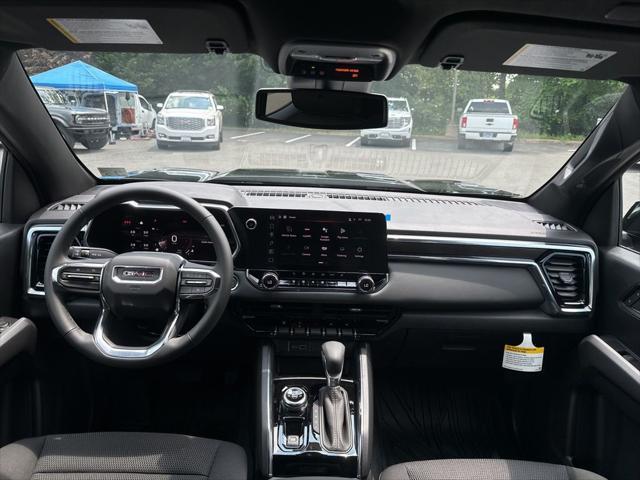 new 2025 GMC Canyon car