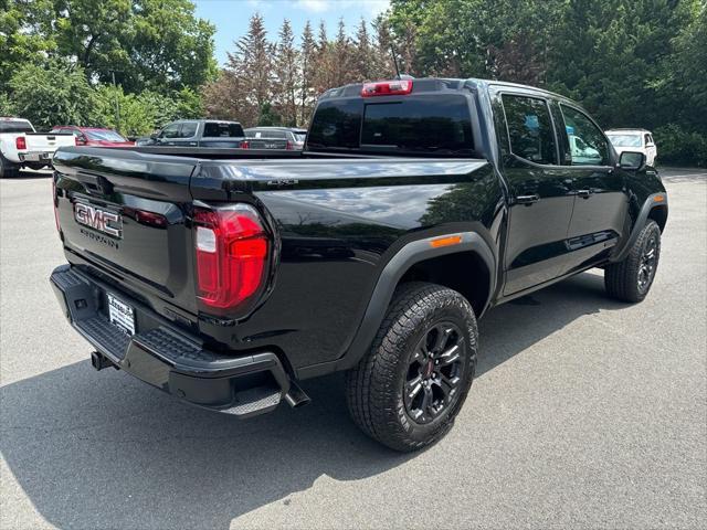 new 2025 GMC Canyon car