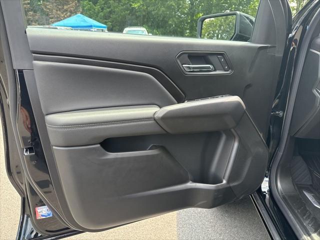 new 2025 GMC Canyon car