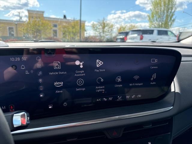 new 2025 Buick Envision car, priced at $39,245