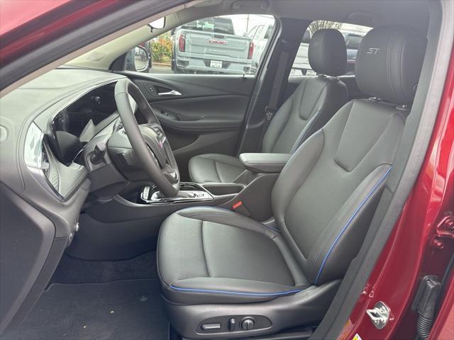new 2025 Buick Encore GX car, priced at $27,320