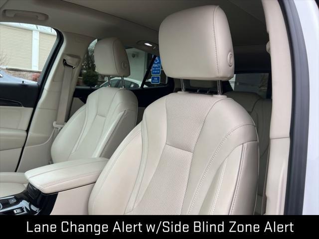 used 2022 Buick Envision car, priced at $25,950