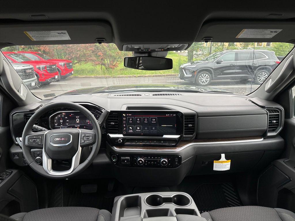new 2025 GMC Sierra 1500 car, priced at $52,140