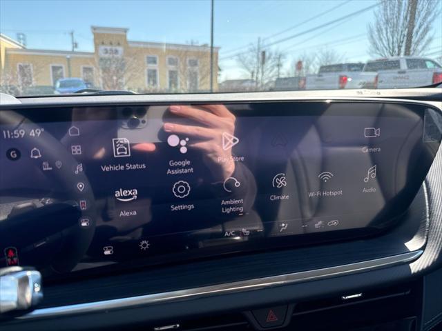 new 2025 Buick Envision car, priced at $40,125