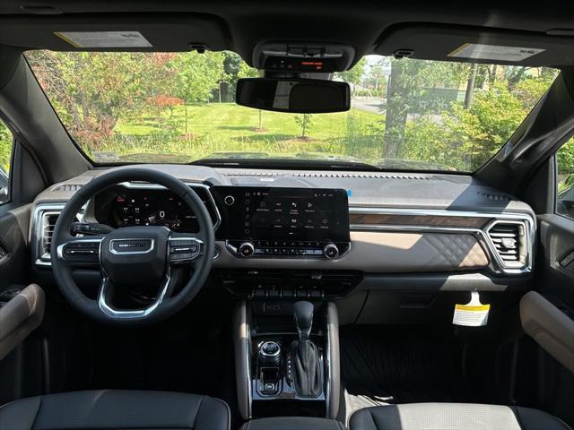 new 2025 GMC Canyon car