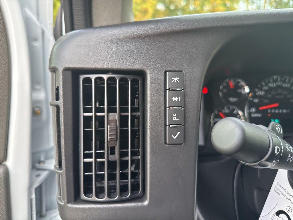 new 2025 GMC Savana 2500 car, priced at $46,595