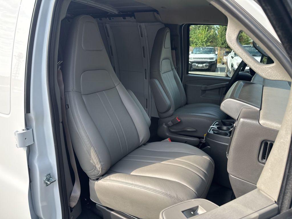 new 2025 GMC Savana 2500 car, priced at $46,595