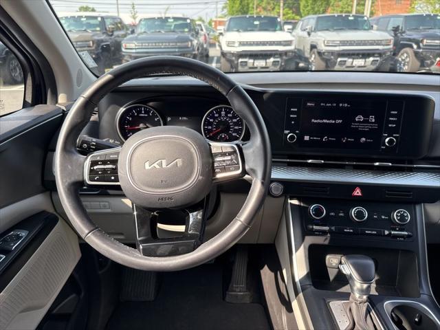 used 2024 Kia Carnival car, priced at $34,040