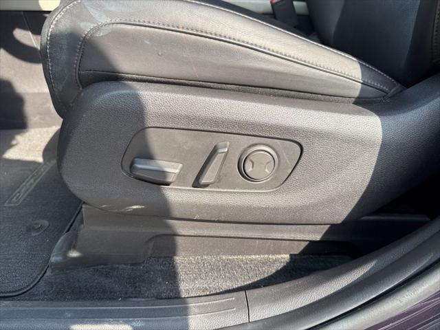 used 2024 Kia Carnival car, priced at $34,040