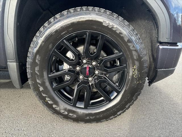 new 2025 GMC Sierra 1500 car, priced at $58,000