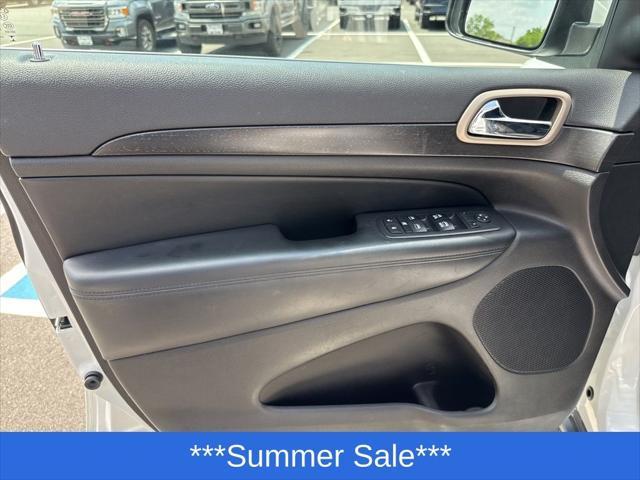 used 2017 Jeep Grand Cherokee car, priced at $14,989