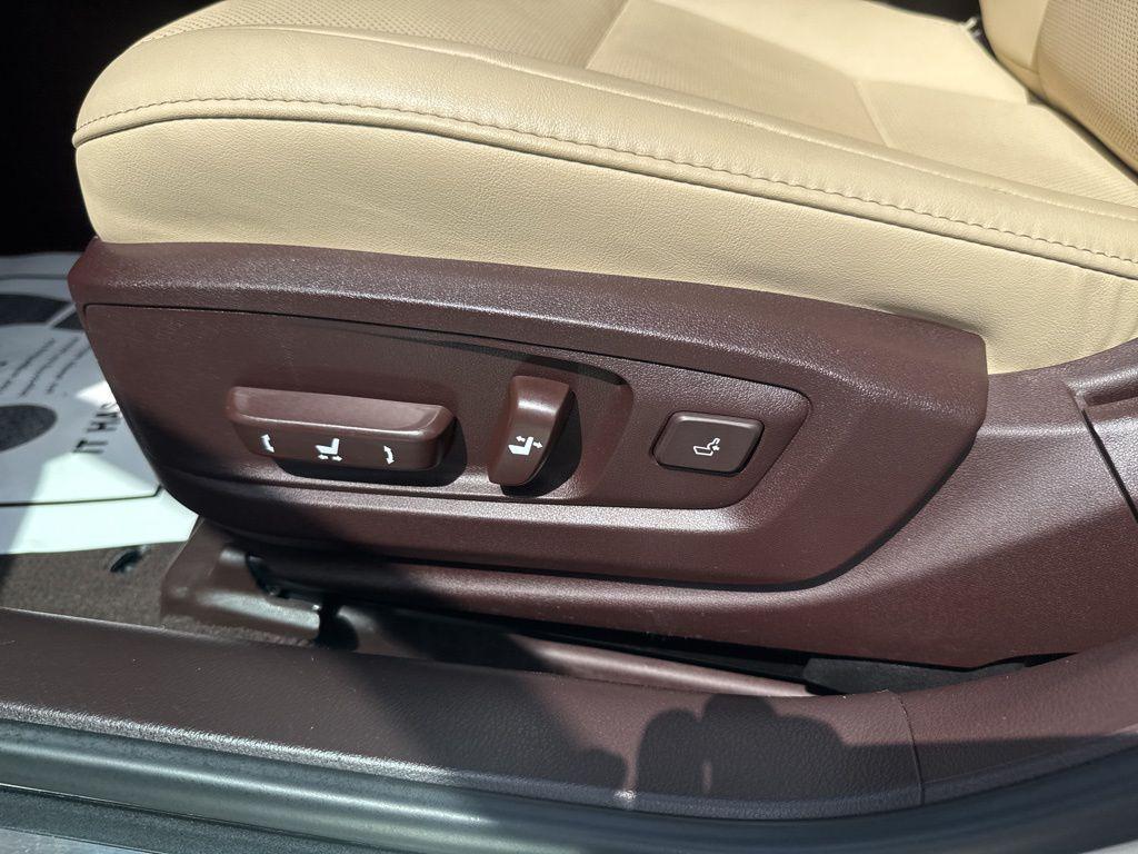 used 2018 Lexus ES 350 car, priced at $22,950
