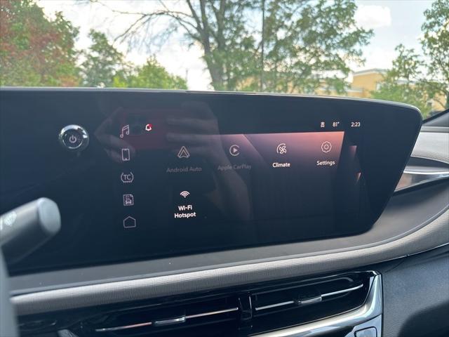 new 2025 Buick Envista car
