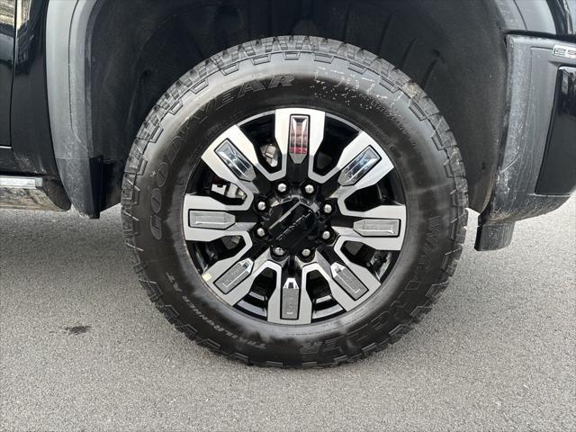 new 2025 GMC Sierra 2500 car, priced at $78,000