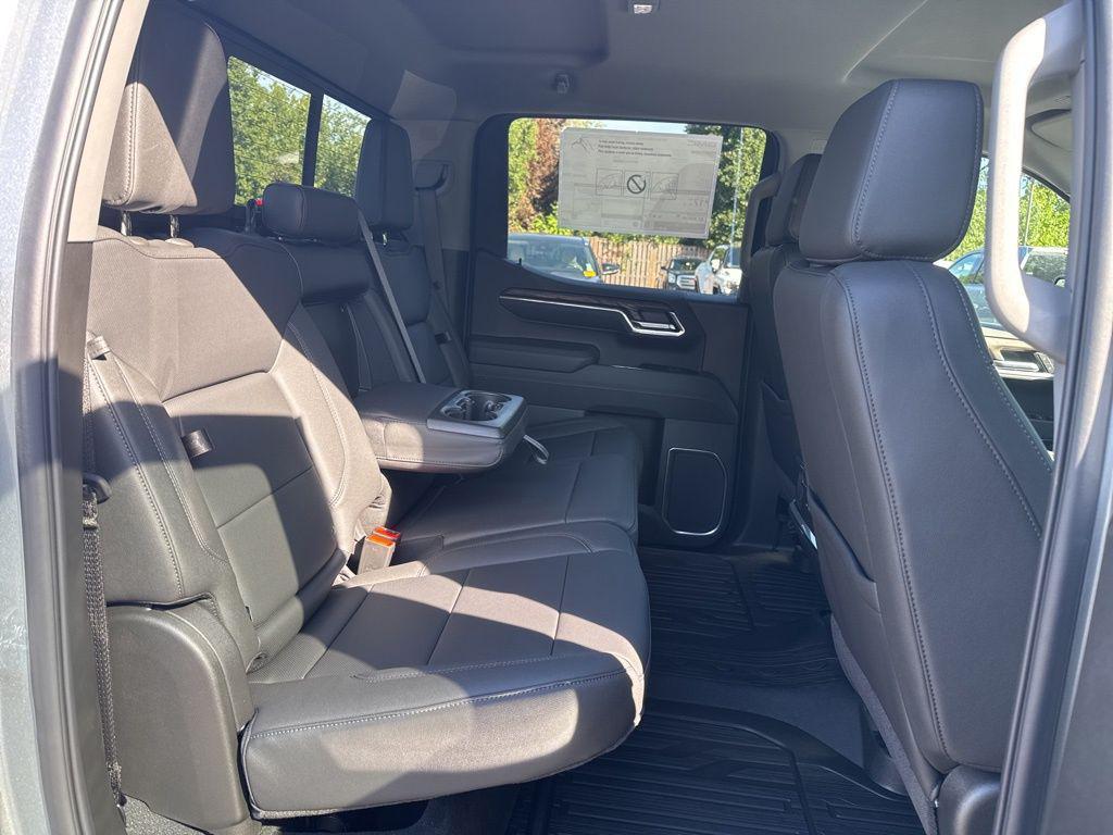 new 2026 GMC Sierra 1500 car, priced at $65,340