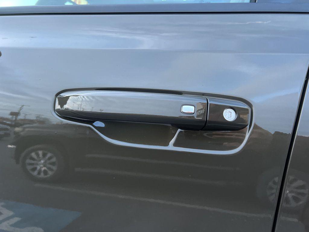 new 2025 GMC HUMMER EV Pickup car, priced at $87,820