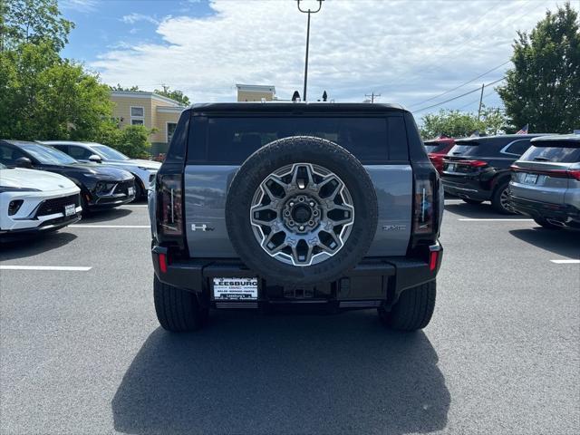 new 2025 GMC HUMMER EV SUV car
