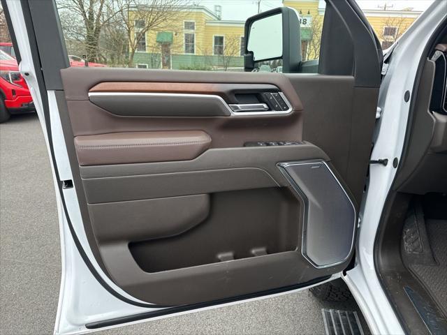 new 2025 GMC Sierra 2500 car, priced at $91,000