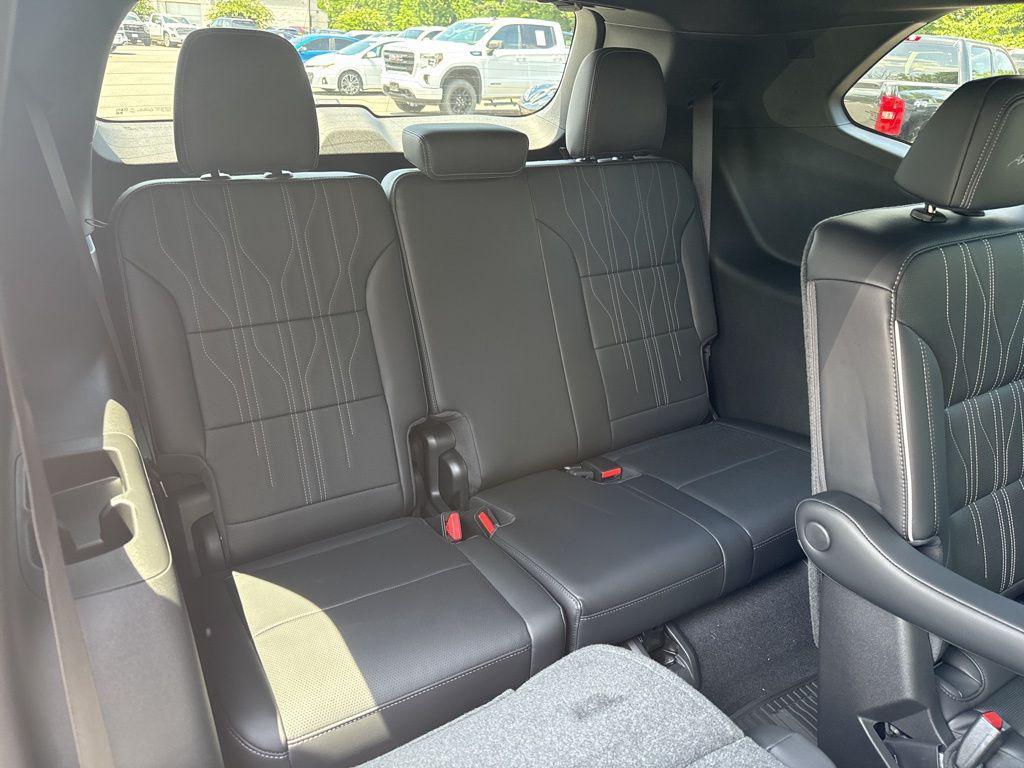 new 2025 Buick Enclave car, priced at $60,595