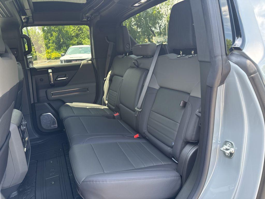 new 2025 GMC HUMMER EV Pickup car, priced at $96,419