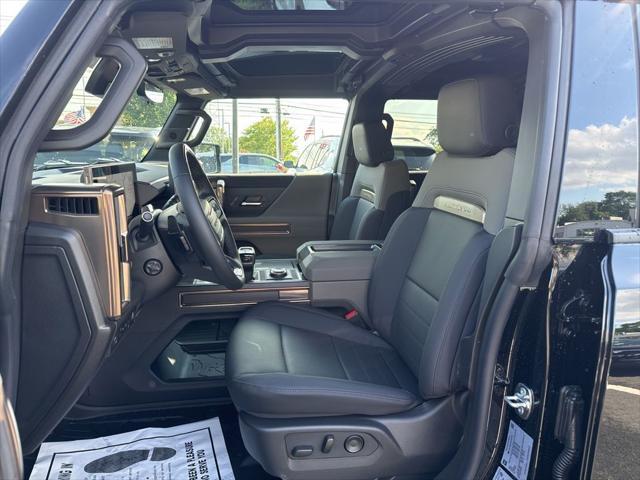 new 2025 GMC HUMMER EV SUV car