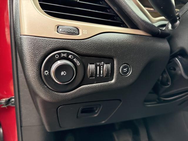 used 2014 Jeep Cherokee car, priced at $12,994