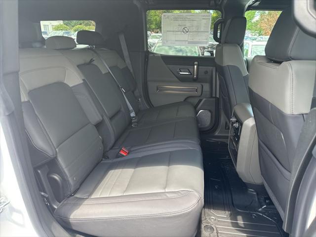new 2025 GMC HUMMER EV SUV car
