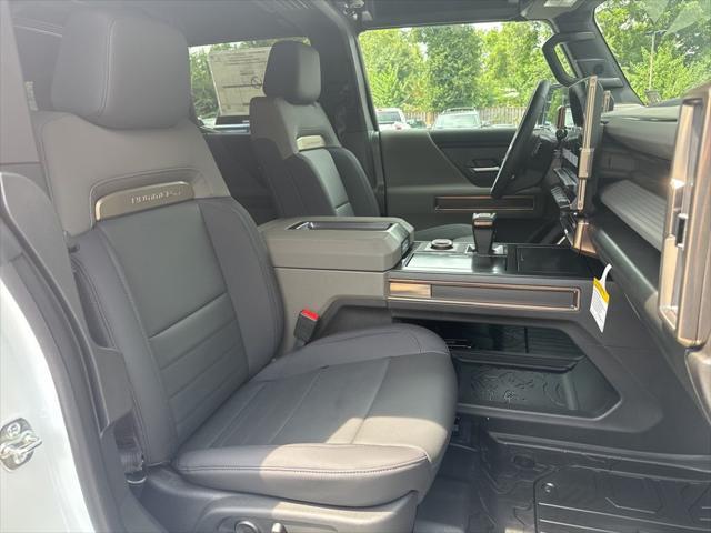 new 2025 GMC HUMMER EV SUV car