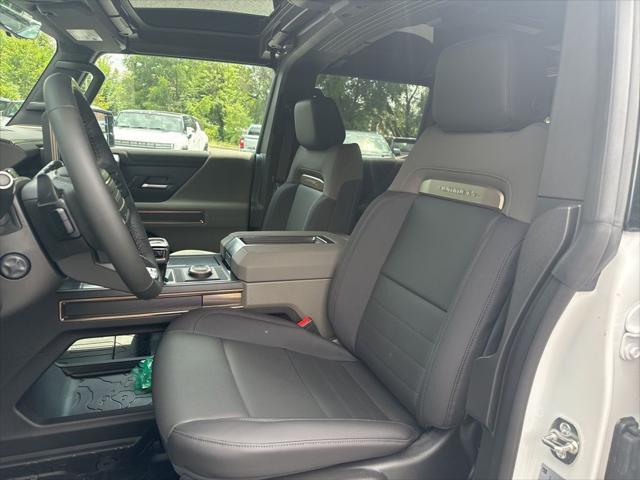 new 2025 GMC HUMMER EV SUV car